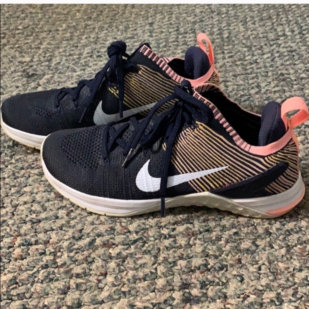 Nike flyknit metcon